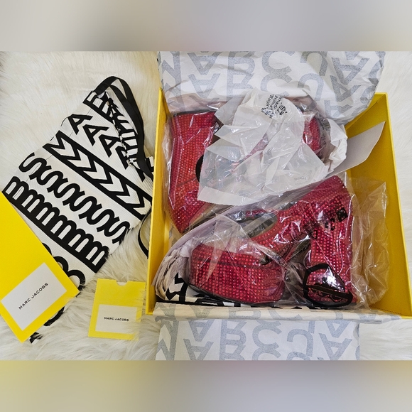 ❤️🎉HOST PICK🎉❤️MARC JACOBS THE KIKI PLATFORM MARY JANE, THE WIZARD OF OZ - Picture 12 of 17